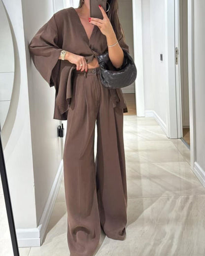 LERÁ | Casual V-Neck Set